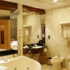 Shenzhen Shanghai Hotel 4* Люкс повышенной комфортности с различными типами кроватей фото 4