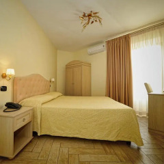 Hotel Barbato 4* Стандартный номер с двуспальной кроватью
