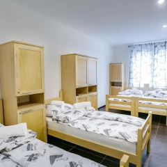 Hostel Moving Стандартный номер с различными типами кроватей фото 4