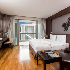 Отель The Regent Phuket Bangtao Beach 4* Улучшенный номер с различными типами кроватей фото 2
