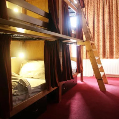 Отель Palmers Lodge Swiss Cottage Кровать в общем номере фото 4