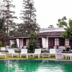 Отель Fish Tail Lodge Непал, Покхара - отзывы, цены и фото номеров - забронировать отель Fish Tail Lodge онлайн бассейн фото 3