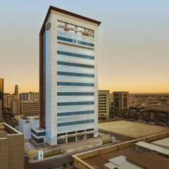 Отель Courtyard by Marriott Riyadh Olaya балкон