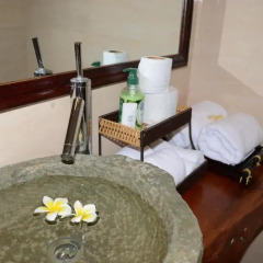 Отель Viet House Homestay 2* Стандартный номер с различными типами кроватей фото 19