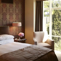 Sunset Tower Hotel 4* Улучшенный номер с различными типами кроватей