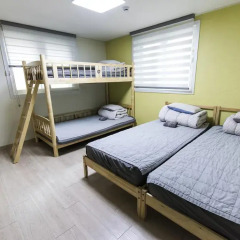 Отель Twin Rabbit Guesthouse 2* Стандартный номер с различными типами кроватей фото 14