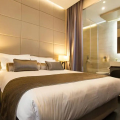 Отель Dominic & Smart Luxury Suites Republic Square 4* Номер Делюкс с различными типами кроватей фото 4
