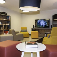 Отель Vienna House Easy München интерьер отеля