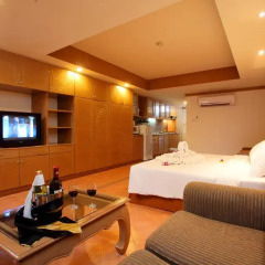Отель Horizon Patong Beach Resort & Spa 3* Стандартный семейный номер разные типы кроватей фото 3