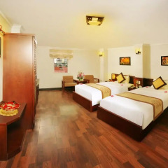 Отель Hanoi Guesthouse Улучшенный номер фото 15