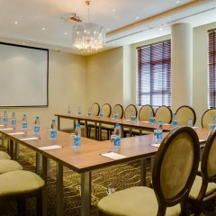Protea Hotel Select Emotan