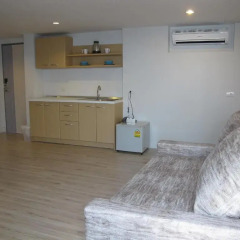 Отель Nantra Pattaya Baan Ampoe Beach в номере фото 2