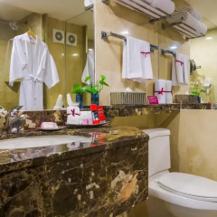 Отель Holiday Inn Guadalajara Expo 3* Стандартный номер с 2 отдельными кроватями