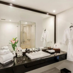 Отель Boutique Hoi An Resort 4* Улучшенный номер с различными типами кроватей фото 2