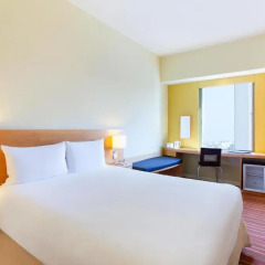 Отель ibis Al Rigga 3* Стандартный номер с разными типами кроватей фото 2