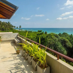 Отель Amba Ayurveda Boutique Hotel Шри-Ланка, Пляж Golden Mile - отзывы, цены и фото номеров - забронировать отель Amba Ayurveda Boutique Hotel онлайн балкон