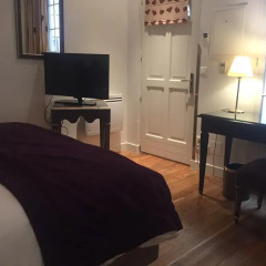 Отель Suites Unic Renoir Saint-Germain Франция, Париж - отзывы, цены и фото номеров - забронировать отель Suites Unic Renoir Saint-Germain онлайн удобства в номере