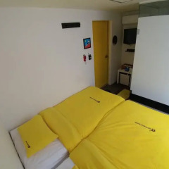 Отель 24 Guesthouse Seoul City Hall 2* Улучшенный номер с 2 отдельными кроватями фото 5