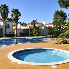 Отель Townhouse Praia Del Rei детские мероприятия