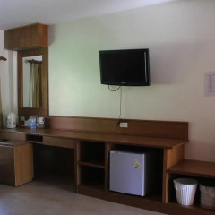 Отель D.R. Lanta Bay Resort 3* Бунгало с различными типами кроватей фото 25