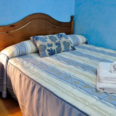 Отель Hostal Naranjos Стандартный номер с различными типами кроватей фото 8