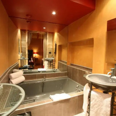 Cour Des Loges Hotel 5* Стандартный номер с различными типами кроватей фото 9