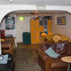 The Grapevine Seafront - Hostel гостиничный бар