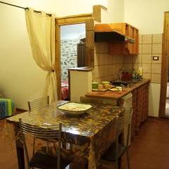 Отель La Pietra Rara B&B Монтоне в номере фото 2