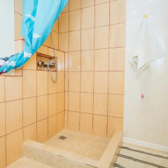 Гостиница Коттеджный поселок Микли ванная фото 2