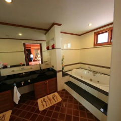 Отель Laguna Homes 39 спа