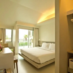 Sunshine Hotel And Residences 3* Номер Делюкс с различными типами кроватей фото 3
