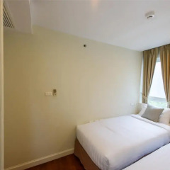 Апартаменты Sabai Sathorn Service Apartment 4* Семейный люкс