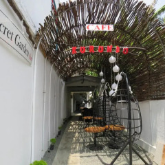 Отель Secret Garden Fort питание