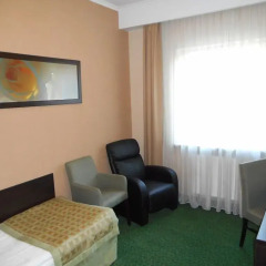Hotel Topaz Poznan Centrum 3* Номер Делюкс с различными типами кроватей