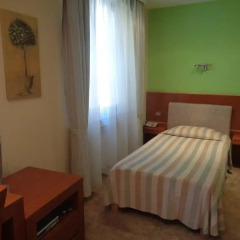 Hotel Park Central 4* Стандартный номер фото 2