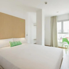 Отель SmartRoom Barcelona комната для гостей фото 11