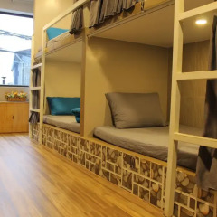Dalat Sky Hostel Кровать в общем номере