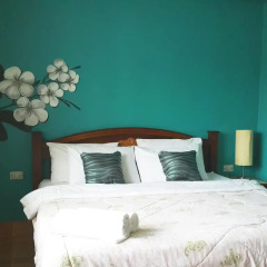 Отель Sweet Home Guesthouse 2* Номер Делюкс с различными типами кроватей