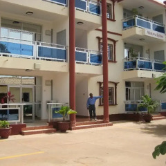 Отель Akkwa Suites Отель Akkwa Suites в Серекунде