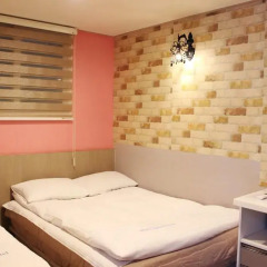 Dongdaemun Hwasin Hostel Стандартный номер с различными типами кроватей фото 2