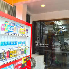 Отель Toolate Guesthouse Toyama 3* Апартаменты