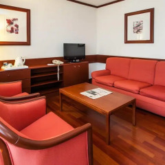 Отель Holiday Inn Lisbon Continental комната для гостей