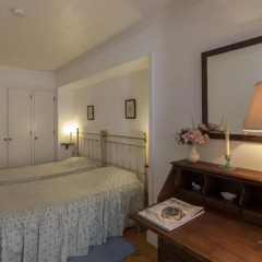 Отель Casa De Casal De Loivos сейф в номере