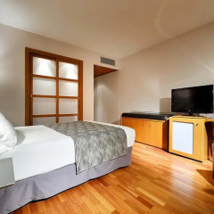Отель Eurostars Lisboa Parque 4* Стандартный номер с различными типами кроватей фото 8