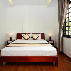 Отель Azalea Homestay 2* Улучшенный номер с различными типами кроватей фото 3
