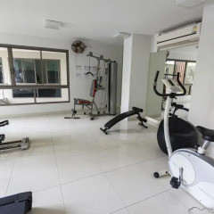 Отель Urban Condominium фитнесс-зал фото 3
