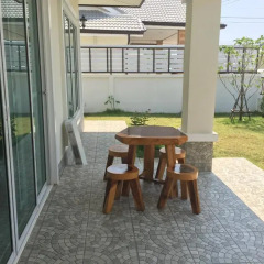 Отель The Anchor Homestay балкон