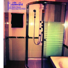 Отель Boulevard Guest House 3* Стандартный номер с различными типами кроватей фото 18