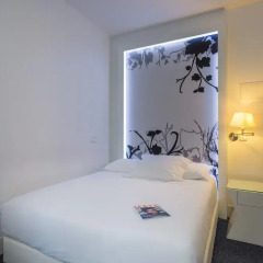 Room Mate Mario Hotel 2* Полулюкс с двуспальной кроватью фото 3