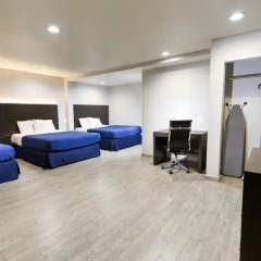 Отель Hollywood Inn Express LAX 2* Стандартный номер с различными типами кроватей фото 12